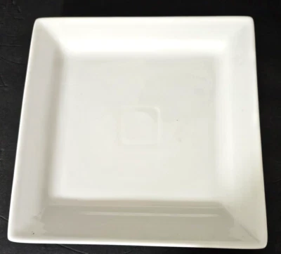 ONEIDA "Chef's Table" Hard Square Dinner  Plate 10"x10" Inches- READ - Image 1 of 4