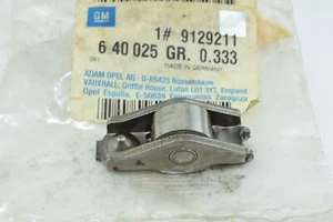 BILANCIERE A RULLO PUNTERIA OPEL ADAM AGILA ASTRA CORSA INSIGNIA 1.4 OPEL 640025 - Picture 1 of 3