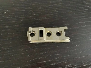 Embase clips épaisseurs, 1,3mm pour charnière GRASS - Picture 1 of 1