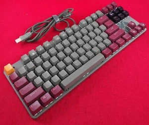 GEEKNET Star Wars Boba Fett Tastiera da gioco meccanica cablata 22VG-LUSW - Foto 1 di 3