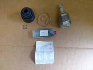 GENUINE MITSUBISHI OUTLANDER + ECLIPSE 2.0 4WD HYBRID SUV NEW CV JOINT KIT - Picture 1 of 5