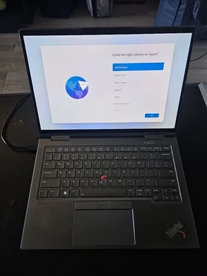 Lenovo Thinkpad X1 Yoga Gen 7 con i7-1270p, Pantalla 4k, 512GB SSD, Cargador 100w Foto 1 de 4