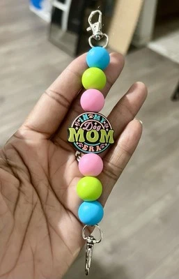 Kindle Strap For Paperwhite-In My Dog Mom Era, colorful silicone beads - Image 1 of 3