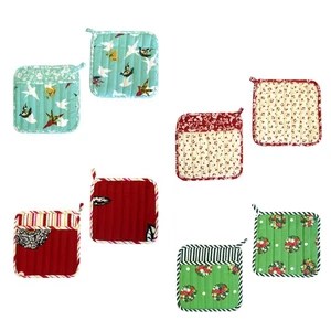 The Entertainer Collection Set of 2 100% Cotton Printed Pot Holders 22 x 22 cm - Picture 1 of 6