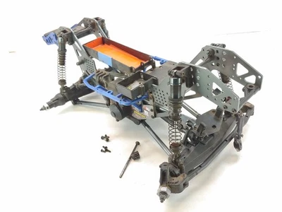 LOSI LMT 1.0 SON EXCAVADORA UVA EJE SÓLIDO 1/8 MONSTER TRUCK RODILLO DESLIZADOR CHAS Foto 1 de 4