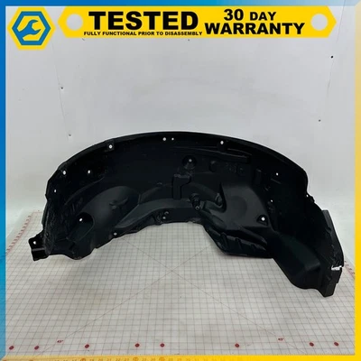 05-16 LAND ROVER L319 LR4 LR3 FRONT RIGHT SIDE WHEELARCH LINER SPLASH SHIELD OEM - Image 1 of 4