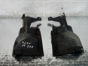 VOLVO XC70 RADIATOR AIR GUIDE SET 30763221 - Picture 1 of 4