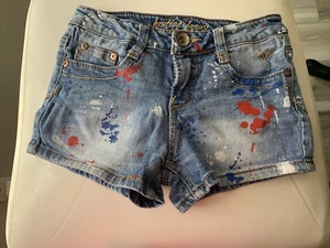JUSTICE Girls Sz 10R Red/White/Blue Paint Splatter Jeans Shorts - Picture 1 of 13