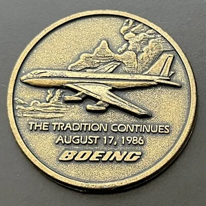 Boeing Tradition Continues 5000 Boeing Jet Transports Medal Token Plane Aviation - Picture 1 of 2