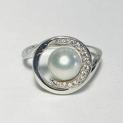 14K White Gold Spiral Bypass 7mm Silver Pearl 0.04ctw Diamond Size 7 Ring 3.4g - Image 1 of 4
