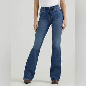 NWT Wrangler Bespoke High-Rise Flare Jeans Denim Women’s 33x30 Blue Bell-Bottom - Picture 1 of 7