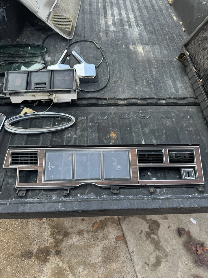 💥OEM 1982 Lincoln Continental Mark VI tablero calibre racimo bisel Speedo Foto 1 de 4