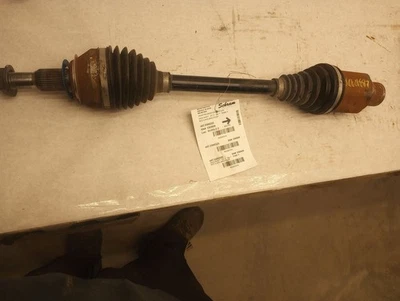 Cadillac Lyriq 2025 pasajero eje delantero derecho 3087516 Foto 1 de 4