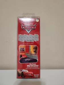 Disney Pixar Cars Chrom Silber Vorgeklebt Wand Streamer Bordüre 9”x11’ Offene Box - Bild 1 von 2