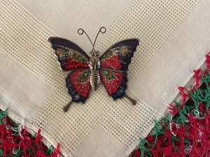 Vintage Butterfly Brooch Glitter Painted Enamel Collectible Pin Made in Taiwan - Picture 1 of 4