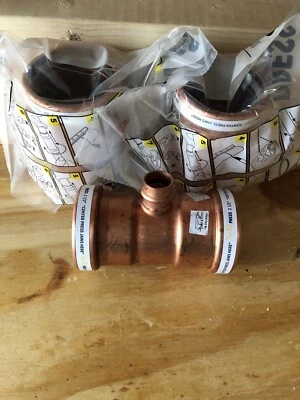 Apollo 10068045 811R 2-1/2 x 2-1/2 x 3/4 in Box Of Three Copper Tees - Image 1 of 2