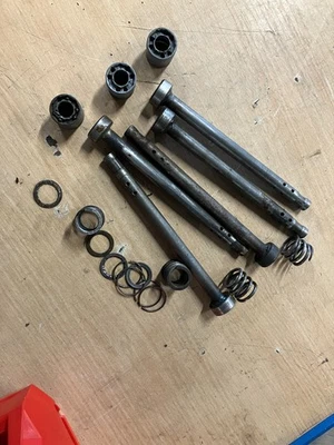 Ducati Bevel Single 175 / 200 / 250 Mach1 Diana Monza Front fork parts 046037510 Foto 1 de 4