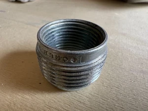 Menge 9-Eaton Crouse-Hinds RE32 Rohr Kupplung Reduzierstück 1"MNPT 3/4" FNPT - Bild 1 von 2