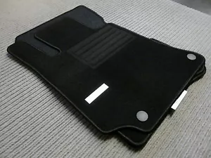 $$$ Original Bow Panel Floor Mats for Mercedes Benz W211 S211 E-Class + NEW $ - Picture 1 of 4