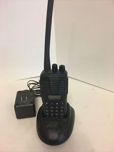 Relm RPU6500A Handheld Radio 400-470 MHz  w/ Battr & Antn USED 4 wats charger - Picture 1 of 4
