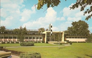 Indianapolis Motor Speedway Office Museum Postcard IMS Indy 500 - Picture 1 of 9