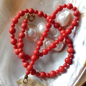 Vintage Natural coral Beads necklace. Red coral lock-gold Italy 18,5 g - Picture 1 of 11