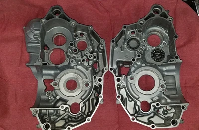 JUEGO CÁRTER DERECHO E IZQUIERDO YAMAHA 2010 YZ450F 33D-15100-09-00 Foto 1 de 4