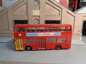 CODE 3 EFE 25701/3 LONDON TRANSPORT DMS 580 on the 221 to Edgware Stn - Foto 1 di 6
