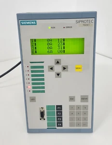 SIEMENS 7SD6101-5BB09-0BA0/EE RELÈ PROTEZIONE DIFFERENZIALE - Foto 1 di 12