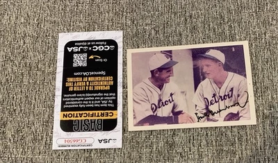 Hank Greenberg Signed Auto 3.5 X 5 Color Detroit Tigers Photo JSA - Image 1 of 2