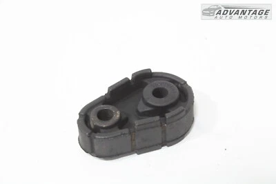 2013-2018 CADILLAC ATS REAR LEFT OR RIGHT INSULATOR EXHAUST SUPPORT HANGER OEM - Image 1 of 4