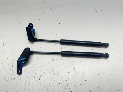 H308101 10-17 宝马 535i GT 550i GT 弹簧拉力 BONNET HOOD LIFT 套装 51327200197 — 第 1/4 张图片