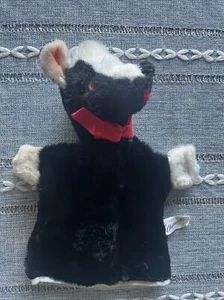 Designed by Character Stinktier Handpuppe Vintage mit Etikett - Bild 1 von 6