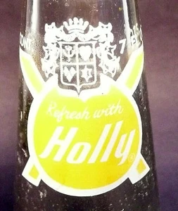 Botella POP de soda vintage ACL: ACEBO etiqueta amarilla de YOUNGSTOWN, OHIO - 7 oz LCA - Imagen 1 de 2