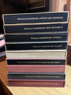 9 Shakespeare Lot, Haberman, Royal Composing Room in slipcases. Foto 1 de 2