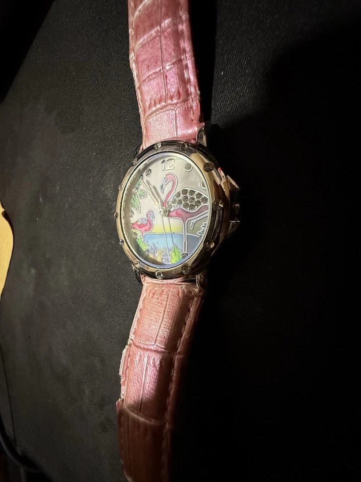 Reloj de cuarzo Accutime Flamingo - Correa rosa, esfera de diamantes de imitación Foto 1 de 4