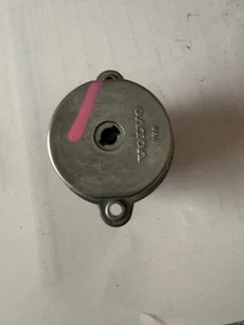 Volvo 940 Ignition Switch - Picture 1 of 3