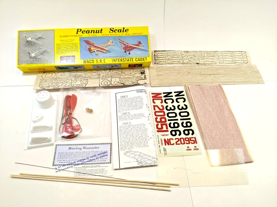 Kit de avião modelo balsa vintage escala amendoim cadete interestadual Sterling Waco SRE - Imagem 1 de 4