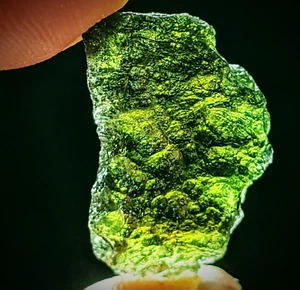 MOLDAVITE Tektite Genuine Crystal Synergy 12 Certified Authentic Meteorite Czech - Picture 1 of 7