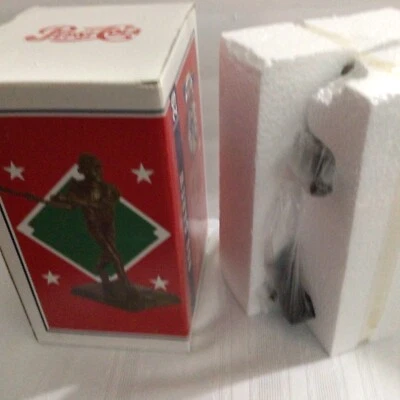 Rod Carew #29 Pepsi Statue Minnesota Twins Hall Of Fame Player - Image 1 of 4