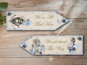 Set of 4 Alice In Wonderland Blue & Gold Party Arrows - Picture 1 of 2