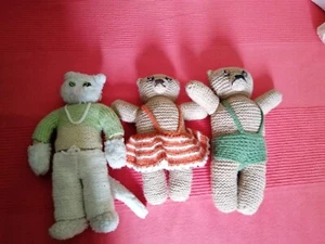 Teddypärchen und Katze, Handarbeit - Bild 1 von 5