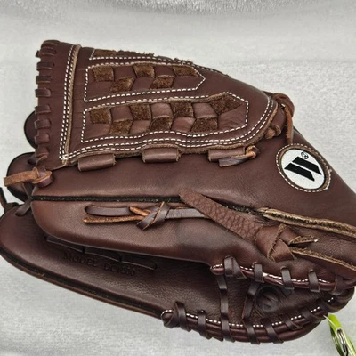 Worth Softball Glove Womens Fast Pitch 12 inch DC1200 Fast Pitch Left Hand Throw - Image 1 of 4
