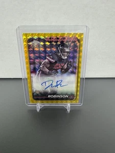 2024 Topps Chrome Rookie Yellow Geometric V Refractor /75 Darius Robinson Auto - Picture 1 of 2