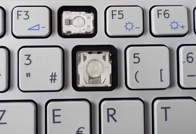 Touche de Clavier Français pour SONY VAIO SVE15 / SVE17 - Version Blanche - Image 1 of 3