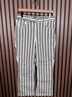 BDG 裤子 30 女式黑白条纹牛仔弹力踝短 — 第 1/4 张图片