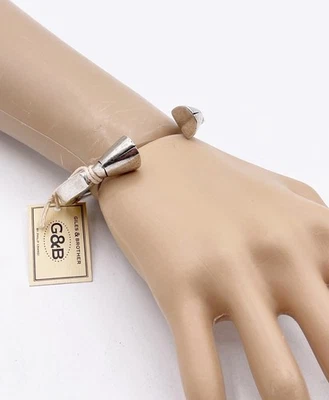 NUEVO CON ETIQUETAS Brazalete Giles & Brother G&B Le Beau 5 Tono Plata Pied-De-Biche Hooves Foto 1 de 4