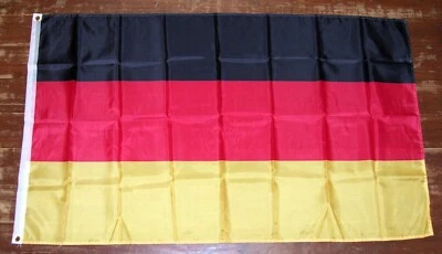 Bandera alemana Alemania 3'x5' Foto 1 de 4