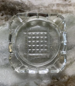 VINTAGE GLUEK'S BAR ASHTRAY CLEAR GLASS PREOWNED 3-5/6” - Picture 1 of 3