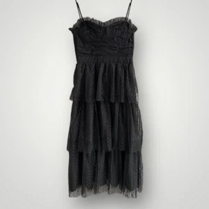 Abito midi senza maniche Lulus a strati Sweetheart Swiss Dot nero taglia small nuovo con etichette - Foto 1 di 10